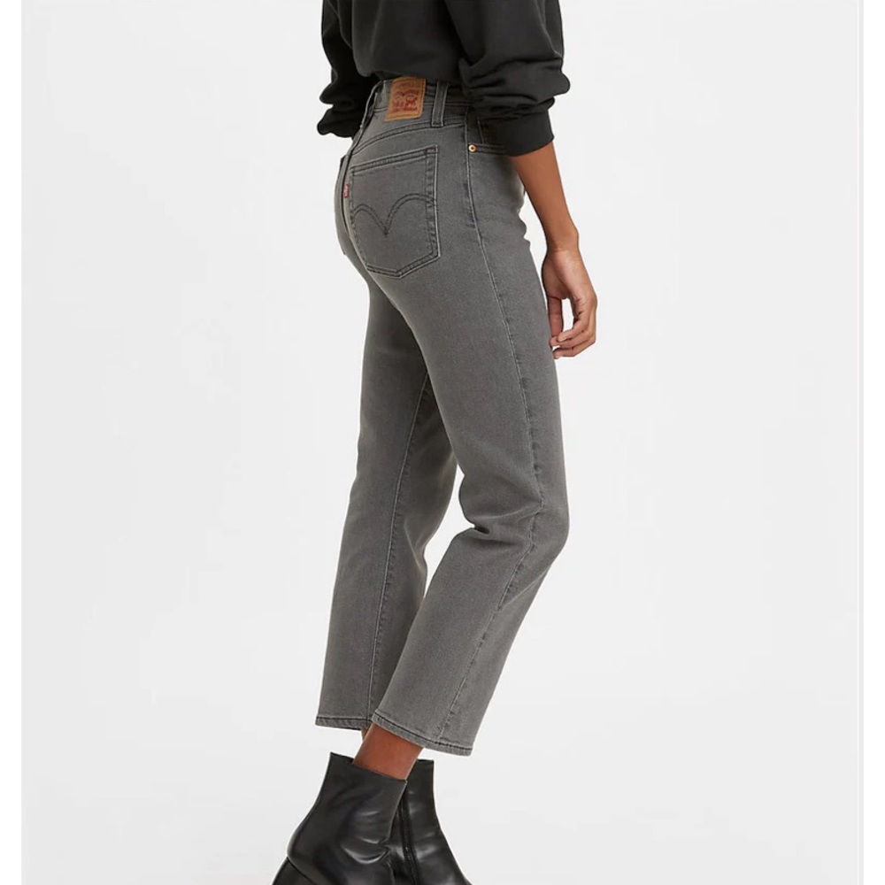 NWT Levi's Women's Wedgie Straight Fit Jeans - Cosmic Comet 28x28 - Picture 3 of 5